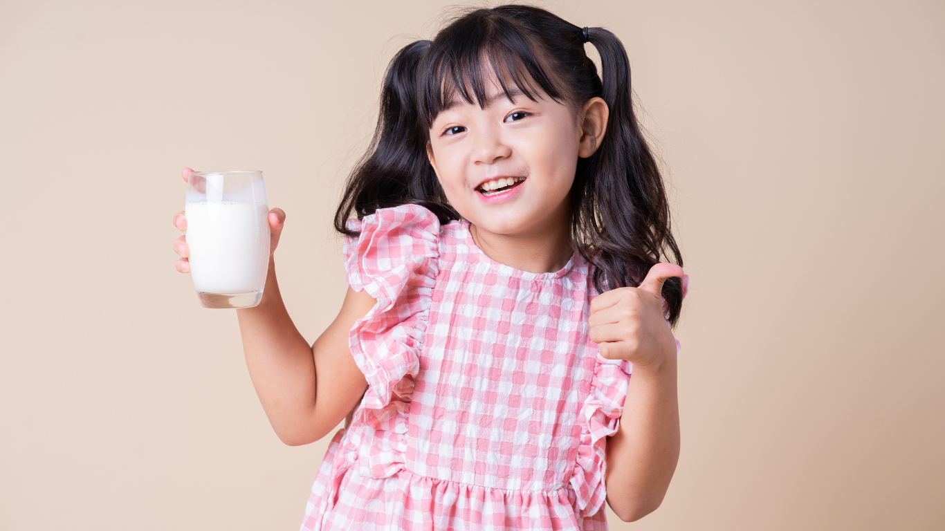 Đồ Uống Cho Trẻ Em: Những Lựa Chọn An Toàn, Ít Đường, Giàu Dinh Dưỡng