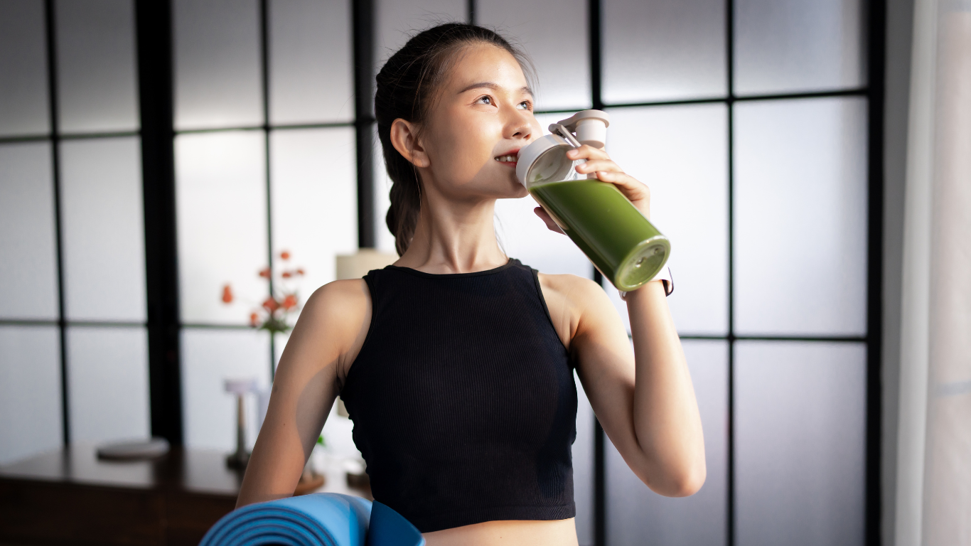 Nước Ép Rau Củ Quả: Bí Quyết Giữ Nguyên Vitamin Khi Chế Biến Tại Nhà