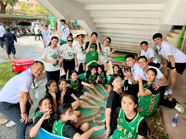 Đội tuyển nữ trung học cơ sở chiến thắng thuyết phục trong trận mở màn ngày 10/6