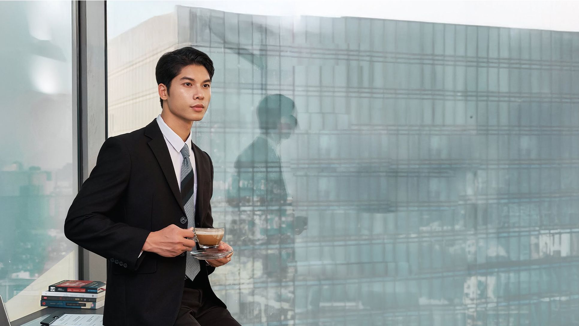 Spring Summer 2025 Collection: Sự Kết Hợp Hoàn Hảo Giữa Thanh Lịch Và Phóng Khoáng