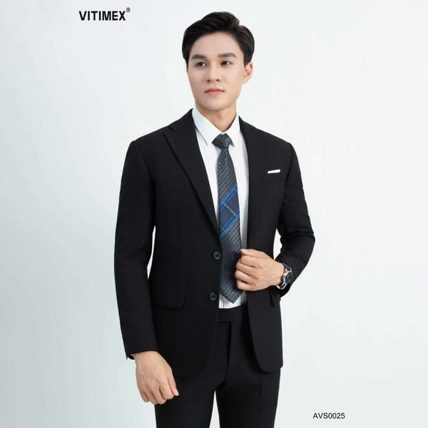 Cách Phối Đồ Với Bộ Vest Nam VITIMEX: Tạo Nên Vẻ Ngoài Chuyên Nghiệp và Ấn Tượng