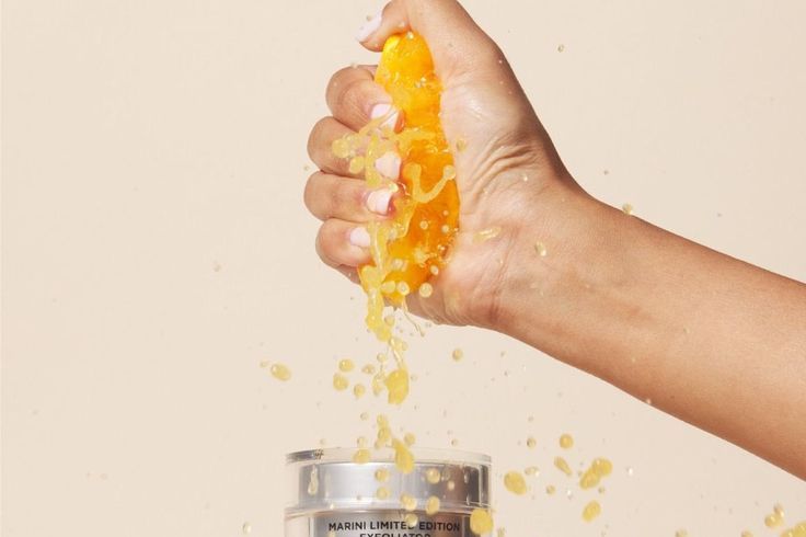 Cách sử dụng Vitamin C đúng cách cho làn da sáng khỏe hơn