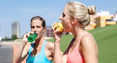 ĂN UỐNG ĐÚNG CÁCH CÓ THỂ GIÚP BẠN TRÁNH CẢM GIÁC MỆT MỎI VÀ NẶNG NỀ Ở CHÂN SAU KHI TẬP LUYỆN