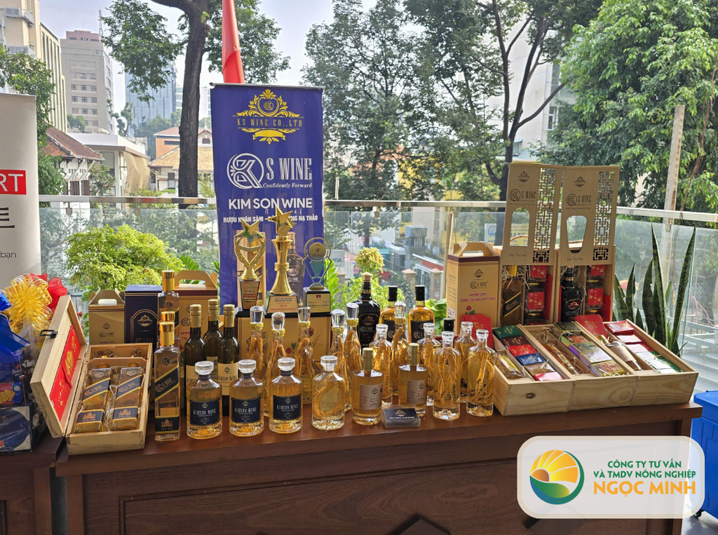 Công Ty TNHH Kinh Doanh – Thương Mại Kim Son Wine