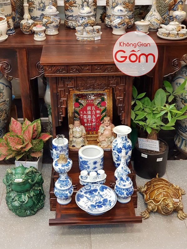 Giá bộ bàn thờ Thần Tài men xanh bao nhiêu tiền, ở đâu bán giá rẻ nhất