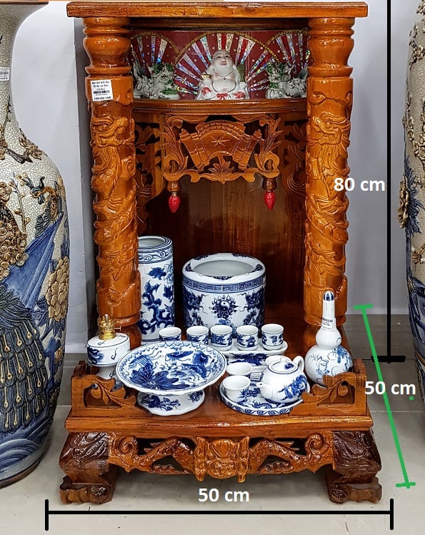 Không có bàn thờ thần tài thì cúng ở đâu ?