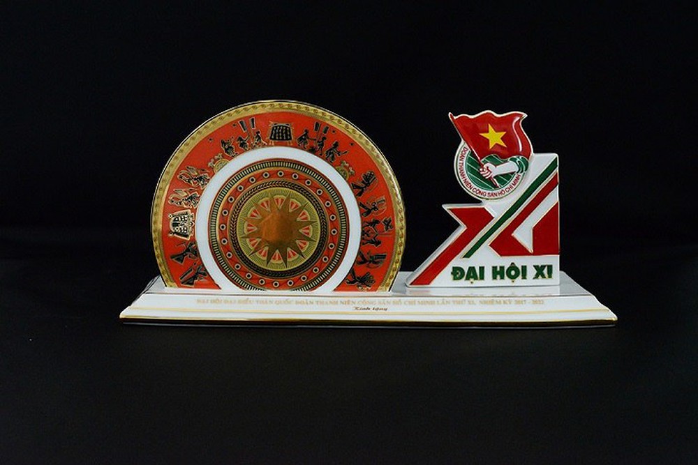 Xưởng Sản Xuất Biểu Trưng Vinh Danh, Biểu Trưng Đồng Lưu Niệm Quà Tặng Đại Hội
