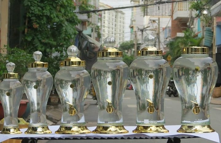 Cung cấp sỉ và lẻ bình ngâm rượu thủy tinh giá rẻ tại q7 tphcm