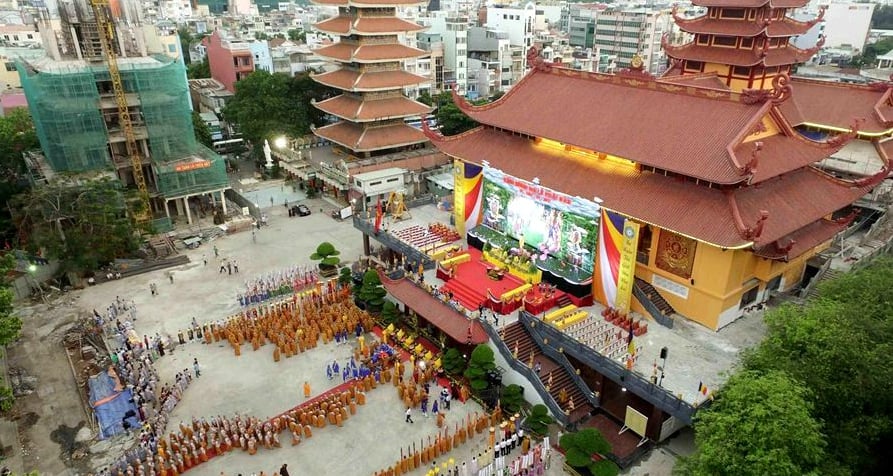 5 ngôi chùa lớn tại quận 10 thành phố Hồ Chí Minh
