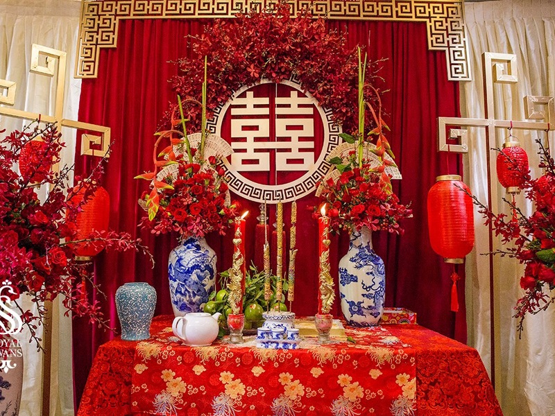 Bàn thờ gia tiên ngày cưới đẹp gồm những gì?