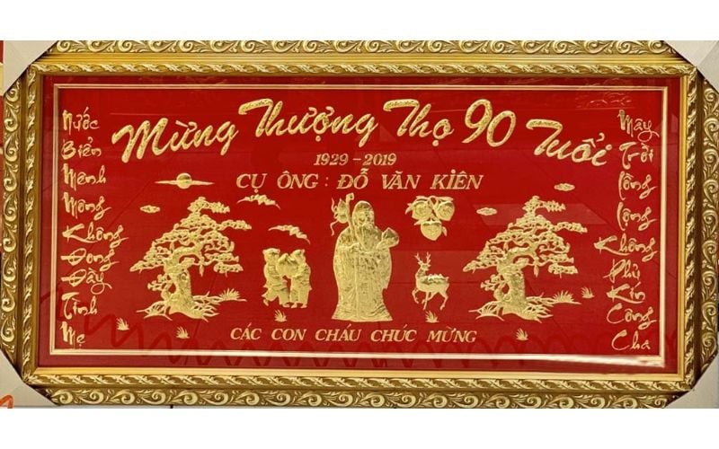 Top 5+ mẫu khánh vàng mừng thọ ấn tượng và trang trọng nhất