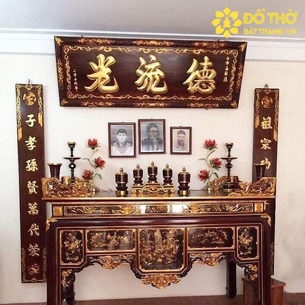 Cách treo khung ảnh thờ trên tường – Những quy tắc sắp xếp di ảnh