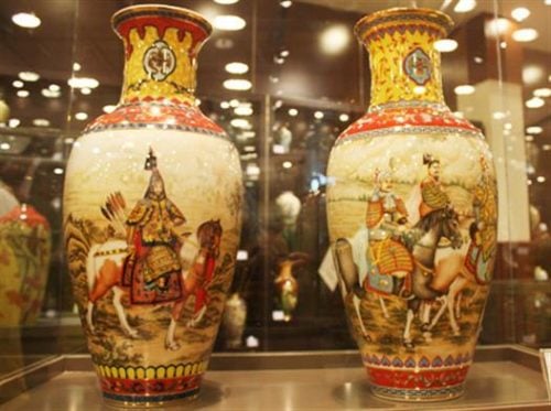 5 Lý do tại sao không nên chơi lục bình gốm sứ Giang Tây?