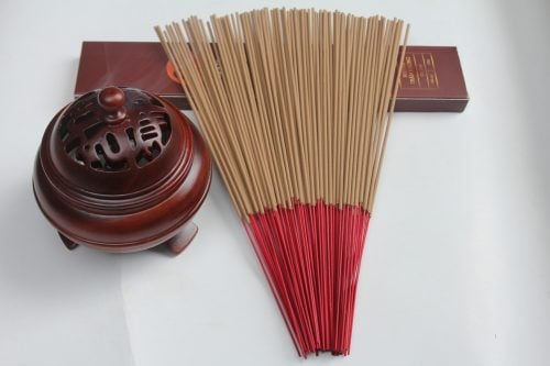 Nhang trầm hương nguyên chất được sản xuất như thế nào?