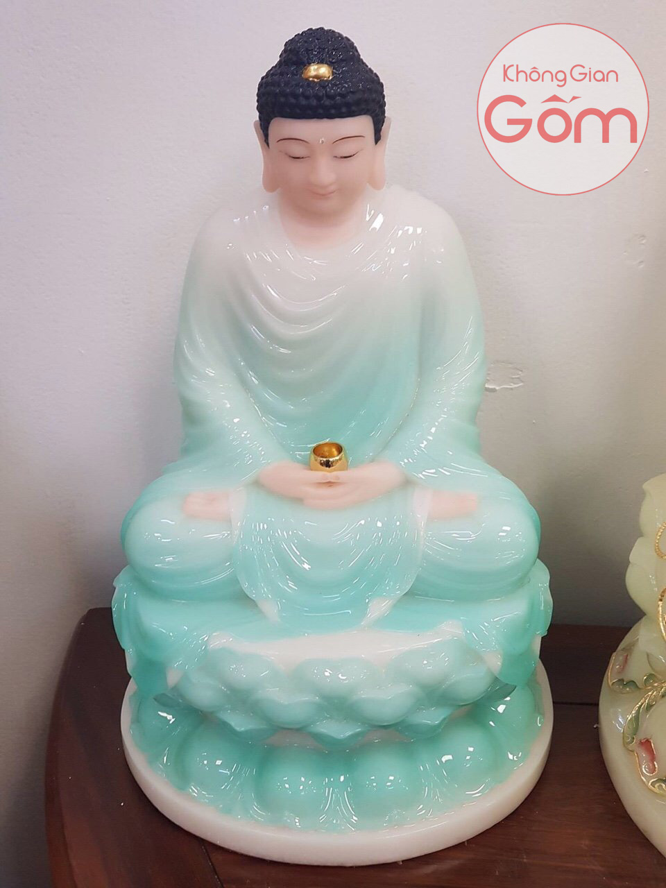 Cửa hàng bán tượng Phật bằng sứ tại quận Tân Bình