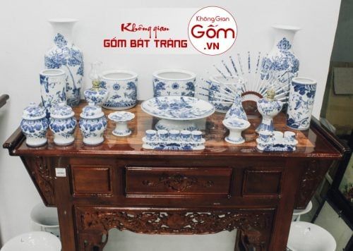 Người tuổi tý nên đặt bàn thờ hướng nào đem lại cát khí