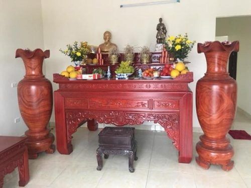 Vị trí đặt lục bình gỗ trong phòng khách