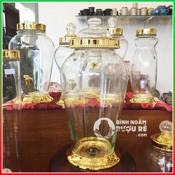 Làm đẹp đơn giản với cách dùng nghệ ngâm rượu sau sinh