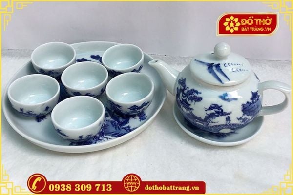 Ý nghĩa của bộ ấm chén thờ cúng không thể thiếu trên bàn thờ gia tiên