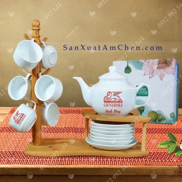 Đặt hàng bộ ấm chén quà tặng cho doanh nghiệp ở đâu đẹp và chất lượng ?