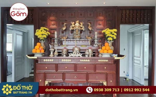 Bộ đồ thờ Bát Tràng giá bao nhiêu chuẩn nhất hiện nay