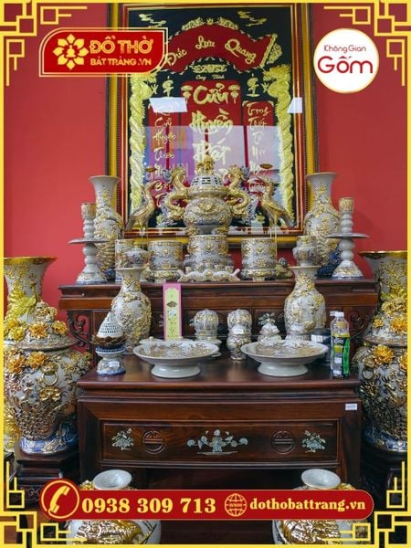 Bộ đồ thờ gốm sứ Bát Tràng men rạn vẽ vàng