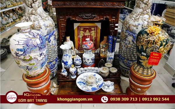 Chọn kích thước bàn thờ Thần Tài như thế nào? Mua bàn thờ uy tín TpHCM