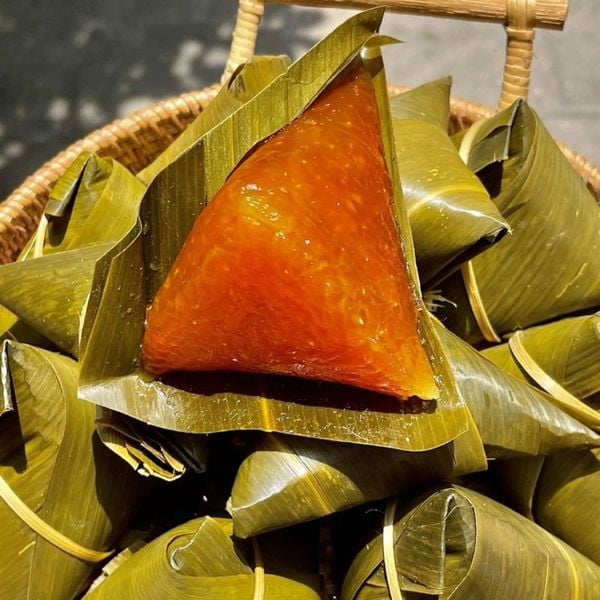 Gợi ý 5+ bộ bát đĩa, khay sứ cúng Tết Đoan Ngọ