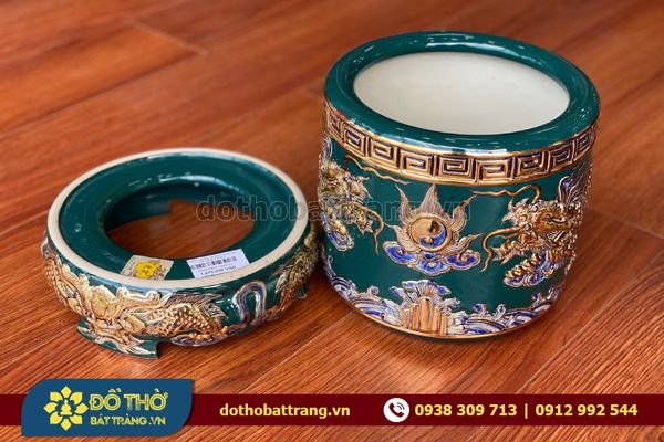 Bộ bát hương Bát Tràng bàn thờ gia tiên gồm những gì?