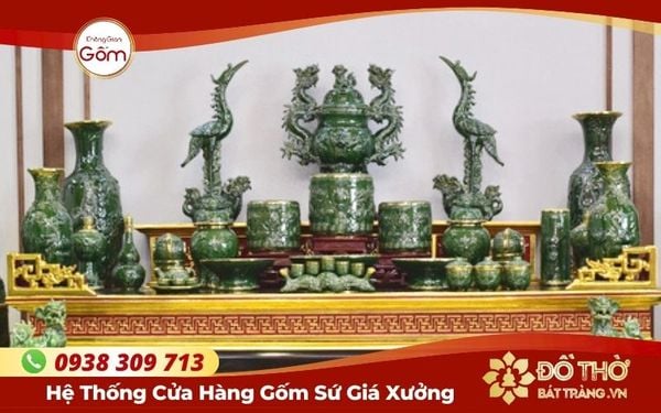Bát hương có lộc là gì? Lưu ý cho gia chủ giữ bát hương có lộc