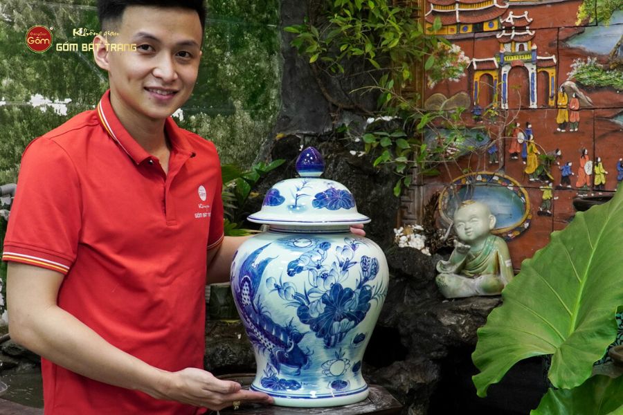 Chóe Men Lam Họa Tiết Sen Cá