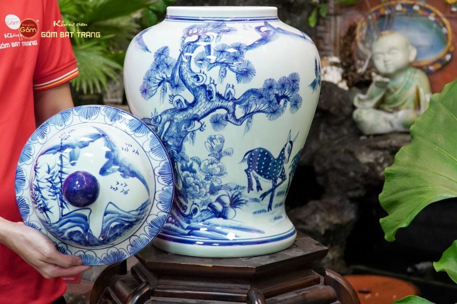 Chóe Men Lam Họa Tiết Tùng Lộc