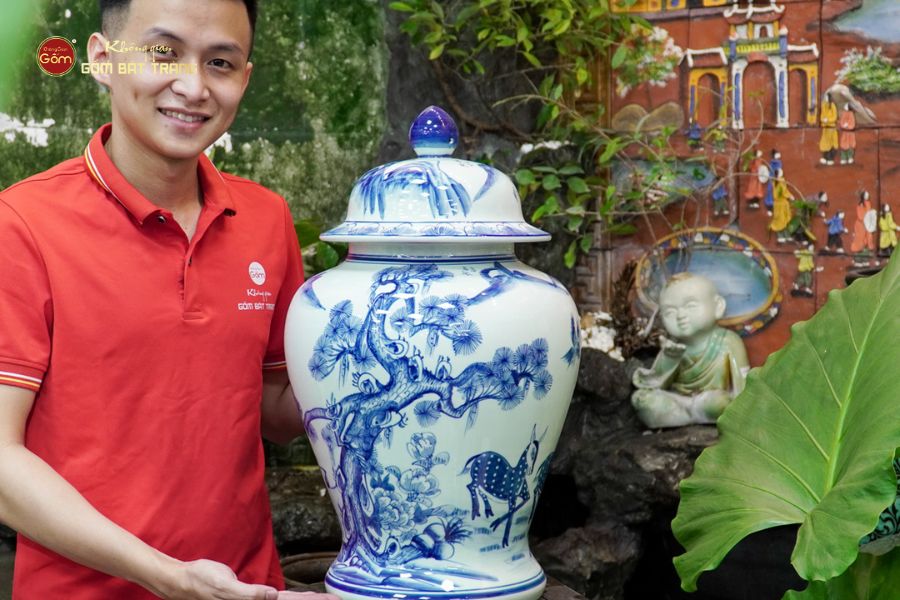 Chóe Men Lam Họa Tiết Tùng Lộc