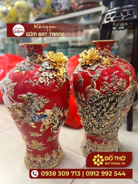 Chọn bình cắm hoa cỡ lớn trang trí phòng khách thêm thu hút