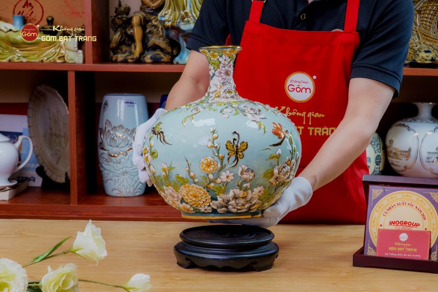 Quả Hút Lộc Cổ Dài Đắp Nổi Vẽ Vàng Ngàn Hoa