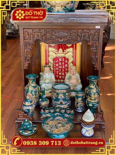Chọn đồ thờ gốm sứ Bát Tràng cho gia chủ mệnh Mộc