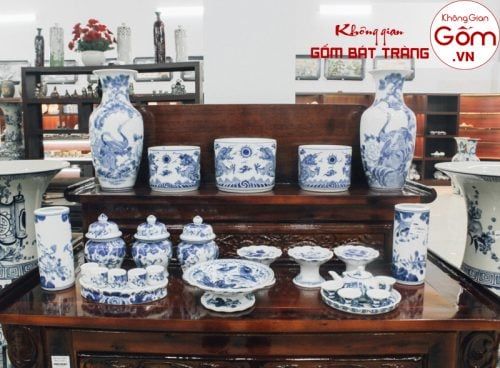 Đồ thờ cúng Bát Tràng – Cung cấp đồ thờ cúng, bàn thờ Bát Tràng chất lượng, đồ thờ cúng bằng gốm sứ