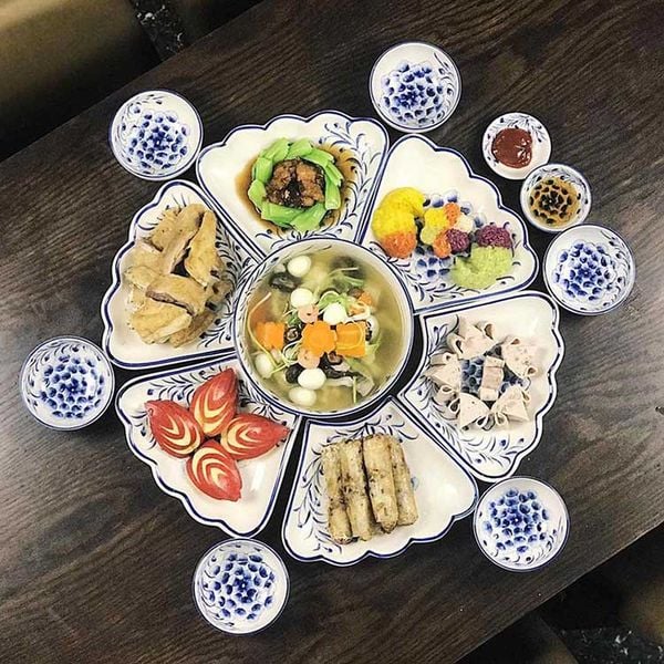 Mua bộ bát đĩa thờ cúng Bát Tràng ở đâu?