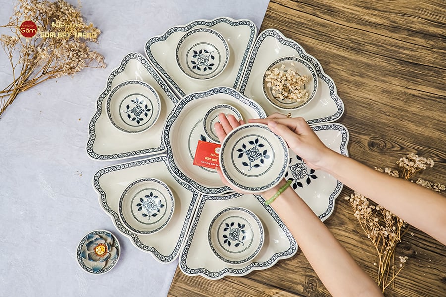 Bộ mâm cúng cơm