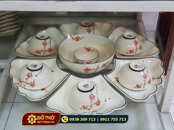 Mua bộ bát đĩa thờ cúng Bát Tràng ở đâu?