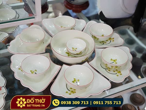 Mua bộ bát đĩa thờ cúng Bát Tràng ở đâu?