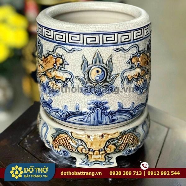 Bộ bát hương Bát Tràng bàn thờ gia tiên gồm những gì?