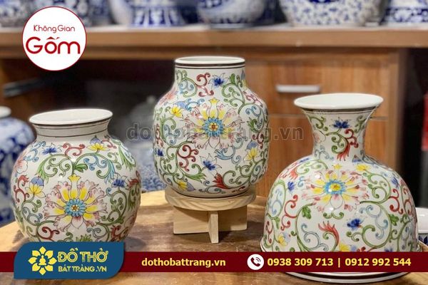 Tổng hợp các mẫu lọ hoa gốm sứ chưng Tết cao cấp, sang trọng