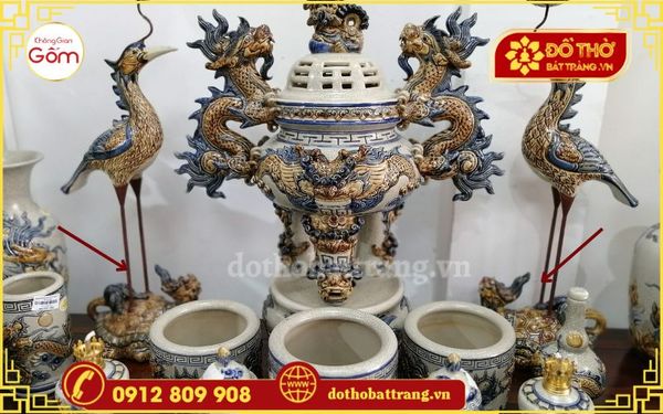 Bộ Đỉnh Hạc Bằng Sứ – Tinh Hoa Trong Không Gian Thờ Cúng