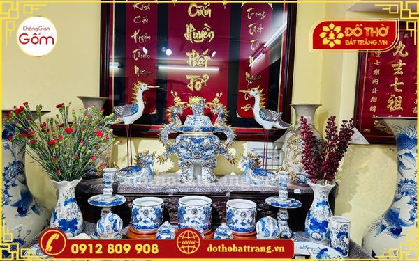 Bộ Đỉnh Hạc Bằng Sứ – Tinh Hoa Trong Không Gian Thờ Cúng