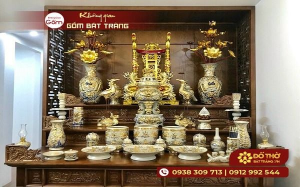 Đồ thờ gốm sứ Bát Tràng tinh xảo, sang trọng