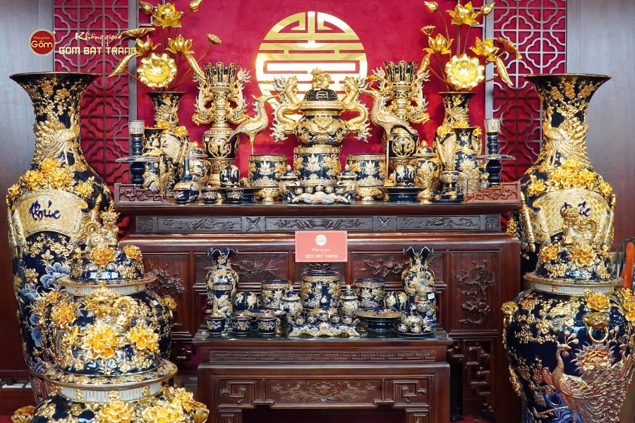 Bộ đồ thờ gia tiên