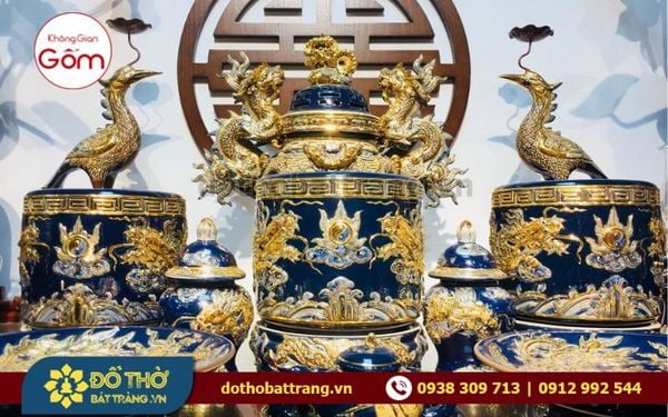 Bộ đồ thờ Bát Tràng giá bao nhiêu chuẩn nhất hiện nay