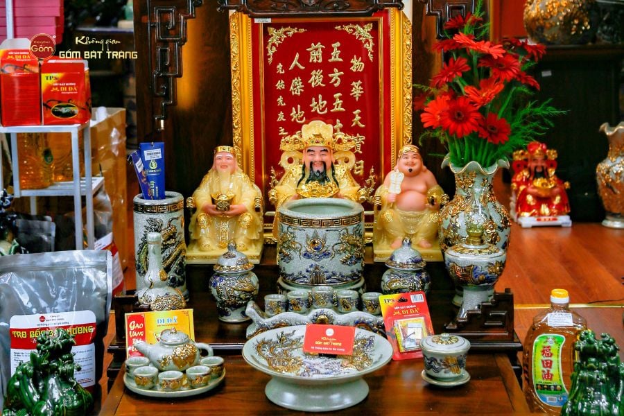 Bộ Đồ Thờ Thần Tài Thổ Địa Men Rạn Vẽ Vàng