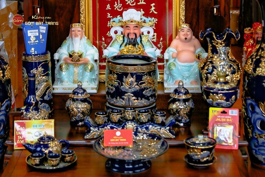 Tượng Thần Tiền Dáng Ngồi Ghế Rồng Phỉ Thúy